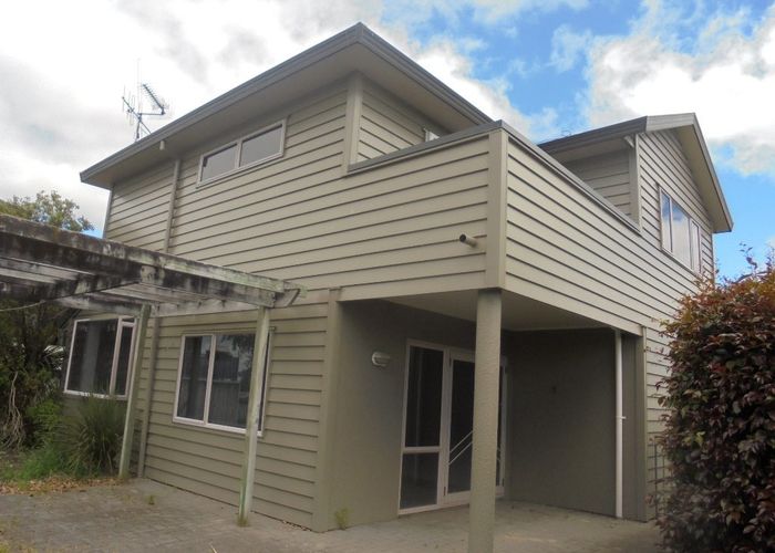  at 13 Church Road, Pukete, Hamilton, Waikato