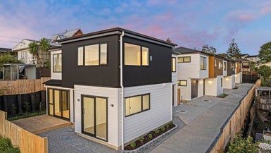  at 110A Whitney Street, New Windsor, Auckland