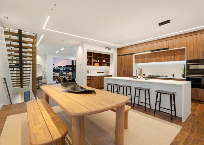  at 4/282 Point Chevalier Road, Point Chevalier, Auckland City, Auckland