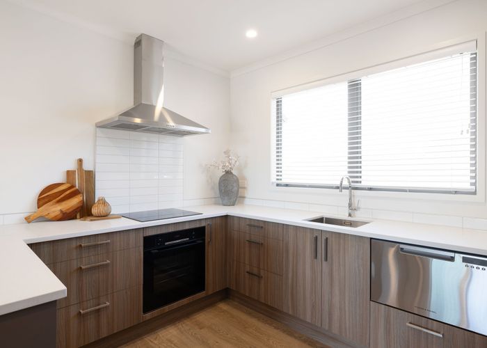  at 2/41 Thackeray Street, Hamilton Lake, Hamilton, Waikato