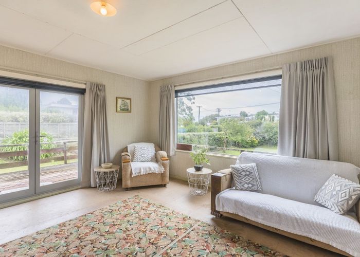  at 9 Kaka Road, Raumati Beach, Paraparaumu