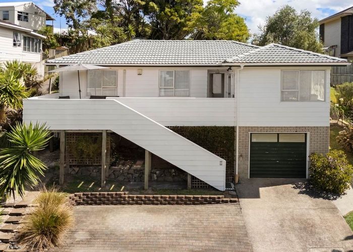  at 25 Athenic Avenue, Lynfield, Auckland