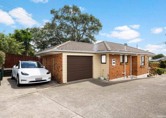  at 2/179 Penrose Road, Mount Wellington, Auckland City, Auckland