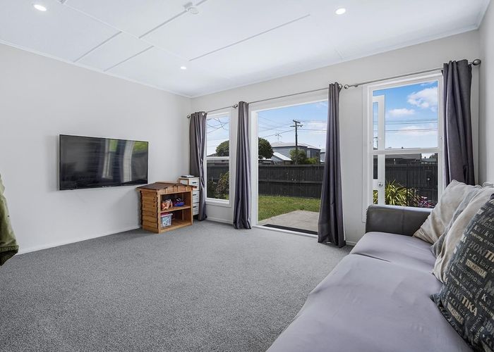 at 27 Maitland Street, Frankton, Hamilton, Waikato