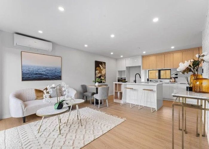  at 6/12 Hamlin Road, Mount Wellington, Auckland City, Auckland