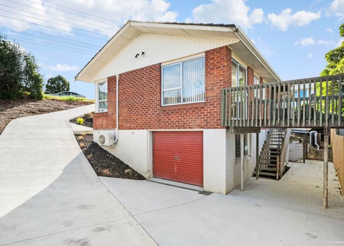  at 221 Eskdale Road, Birkenhead, Auckland