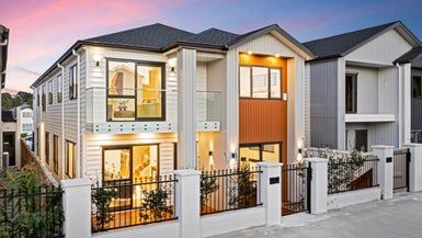  at 219C Murphys Road, Flat Bush, Auckland