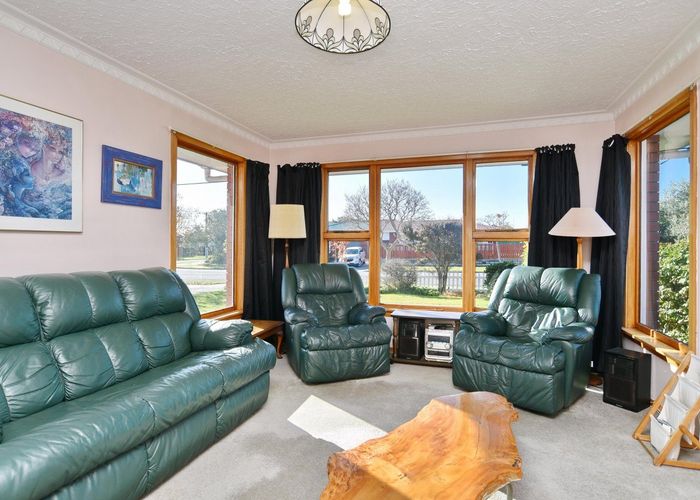 at 372 Breezes Road, Aranui, Christchurch City, Canterbury