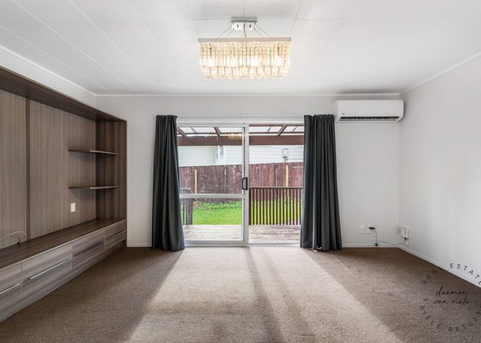  at 1/43 Ferndown Avenue, Papatoetoe, Manukau City, Auckland