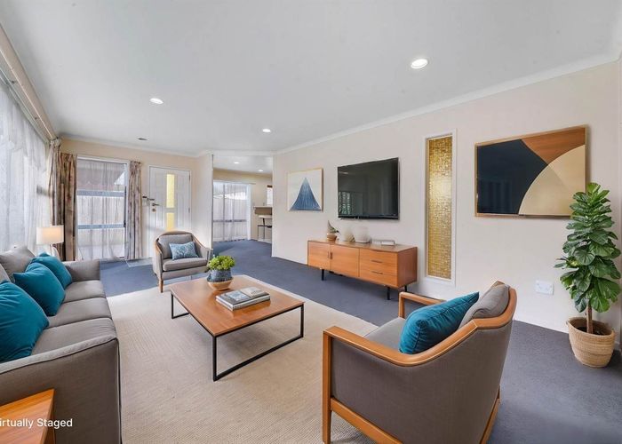  at 2/7 Glen Avenue, Papatoetoe, Manukau City, Auckland