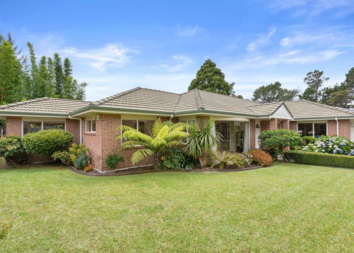  at 10 Greenwoods Close, Titirangi, Waitakere City, Auckland