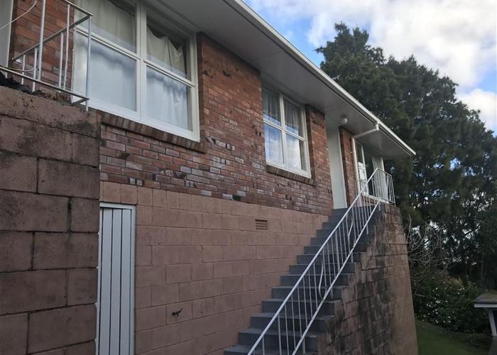  at 3/11  Arcadia Crescent, Glenfield, North Shore City, Auckland