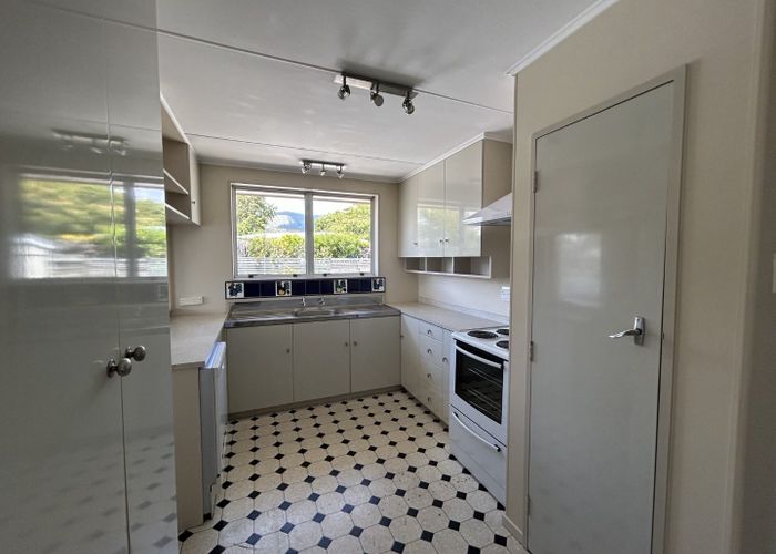  at Stoke, Nelson, Nelson / Tasman