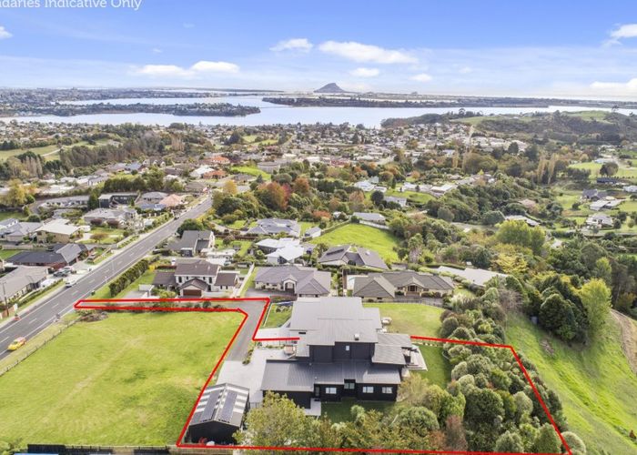  at 113 Waikite Road, Welcome Bay, Tauranga