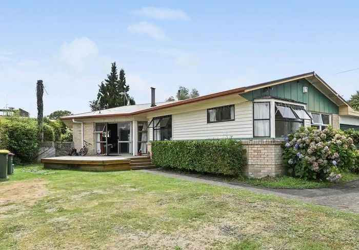  at 6 Fend Street, Chartwell, Hamilton