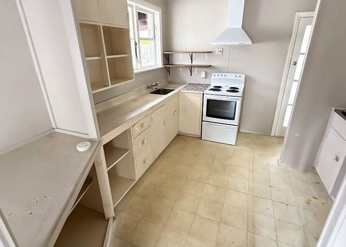  at 15 Bush Grove, Trentham, Upper Hutt, Wellington