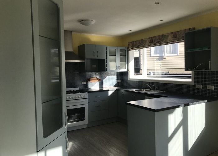  at 18 Glen Alton Avenue, Paparangi, Wellington, Wellington