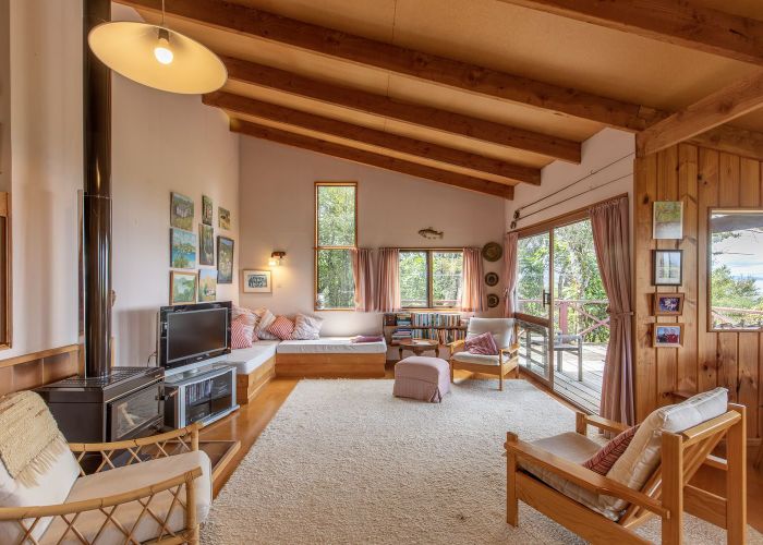  at 33 Hauraki Terrace, Pukawa Bay, Tūrangi