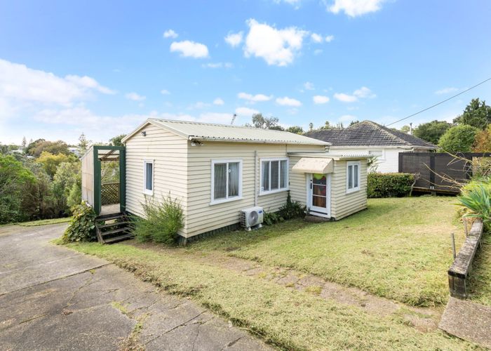  at 34 Evans Road, Glen Eden, Waitakere City, Auckland