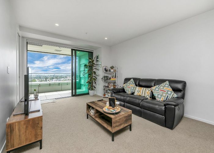 at 902/8 Waikumete Rd, Glen Eden, Waitakere City, Auckland