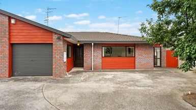  at 831A Manukau Road, Royal Oak, Auckland