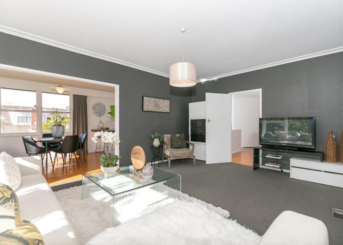  at 27 Ann Street, Beerescourt, Hamilton, Waikato