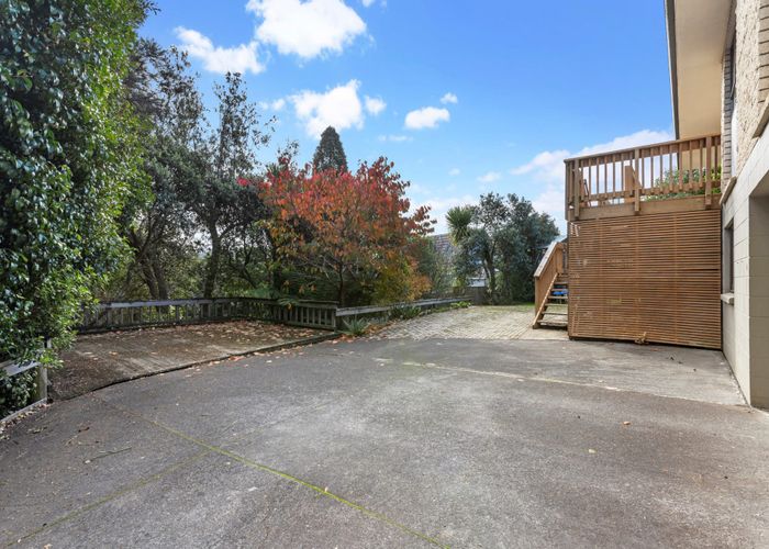  at 117 Wirihana Road, Titirangi, Auckland