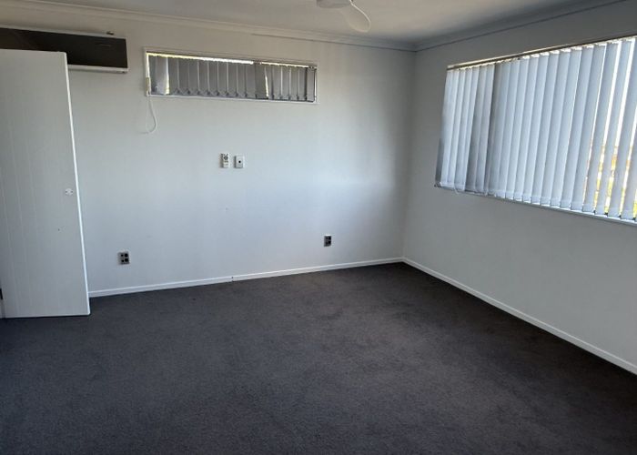  at 54 The Enclave, Totara Heights, Manukau City, Auckland
