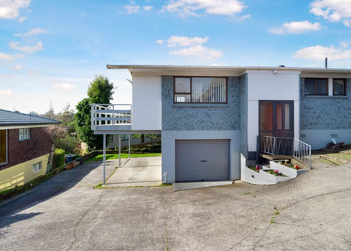  at 7B Alaunia Place, Lynfield, Auckland