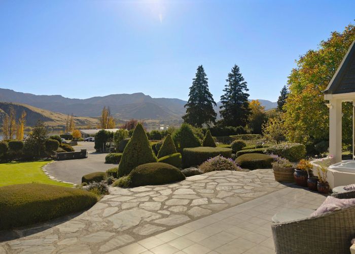  at 714 Lake Hayes-Arrow Junction Highway, Lake Hayes, Queenstown-Lakes, Otago