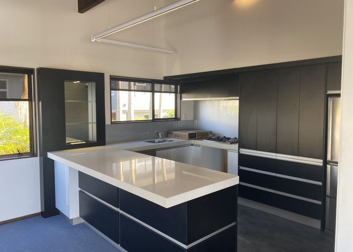  at 8 Shelly Bay Road, Beachlands, Manukau City, Auckland