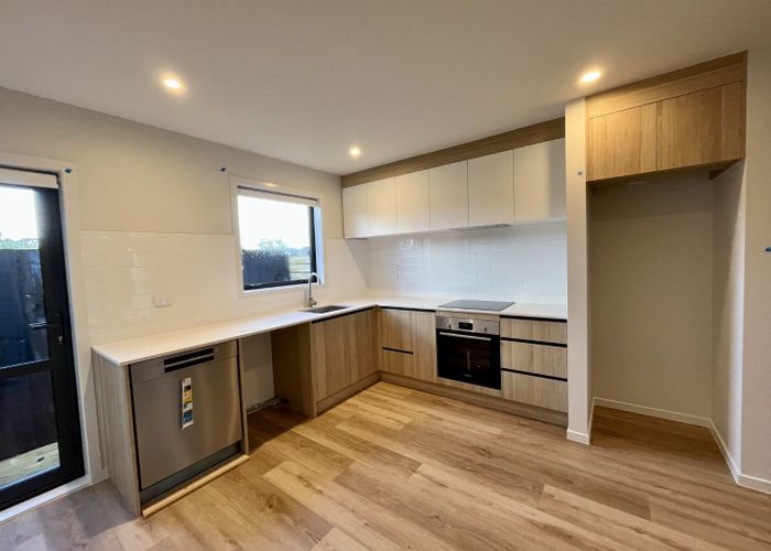  at 13/506 Glenfield Road, Bayview, North Shore City, Auckland