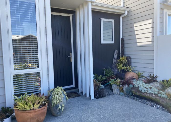  at 79 Karepiro Drive, Stanmore Bay, Whangaparaoa