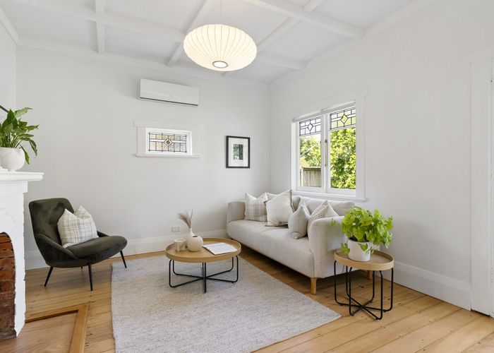  at 90a Beach Haven Road, Beach Haven, North Shore City, Auckland