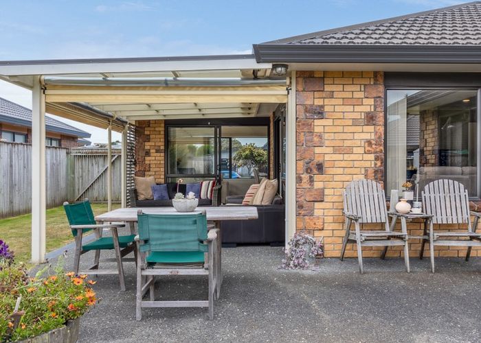  at 4 Kennedy Place, Waikanae Beach, Waikanae