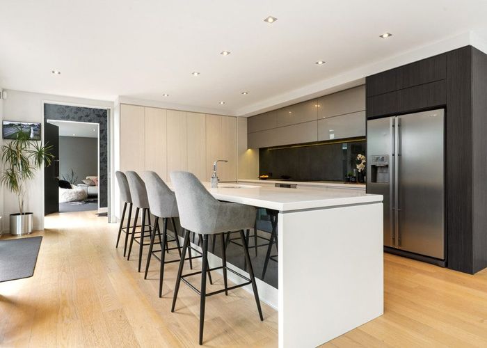  at 19 Devonport Lane, Merivale, Christchurch City, Canterbury