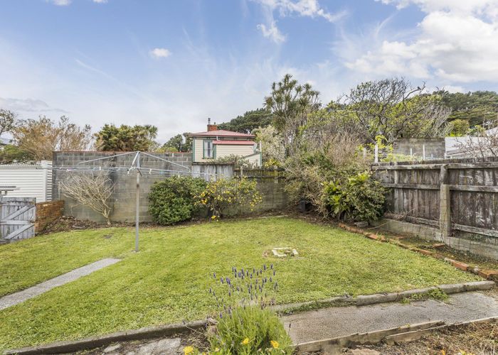  at 3 Angus Avenue, Berhampore, Wellington, Wellington