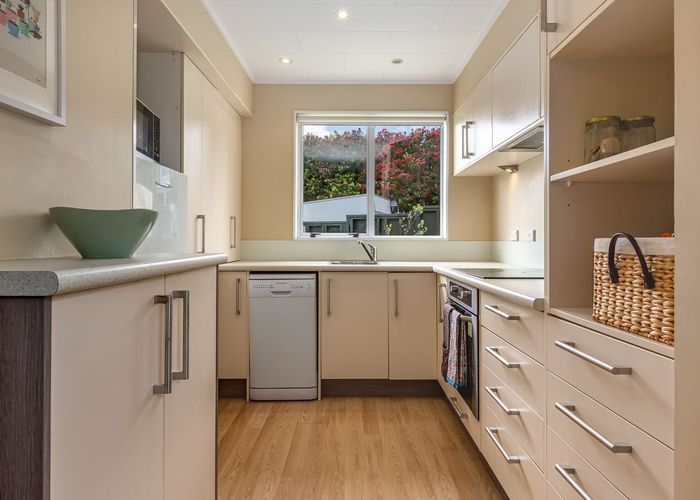  at 73 Sea Vista Drive, Pukerua Bay, Porirua