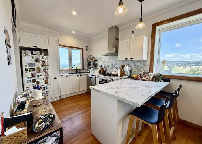  at 104 Tomahawk Road, Andersons Bay, Dunedin, Otago