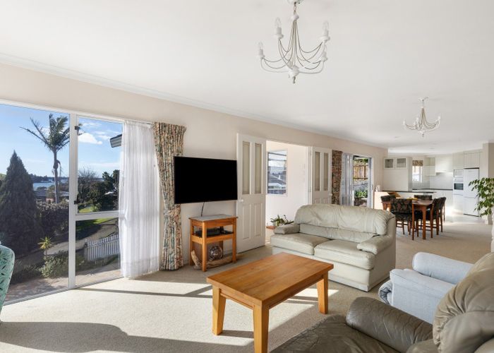  at 11 Achilles Crescent, Welcome Bay, Tauranga