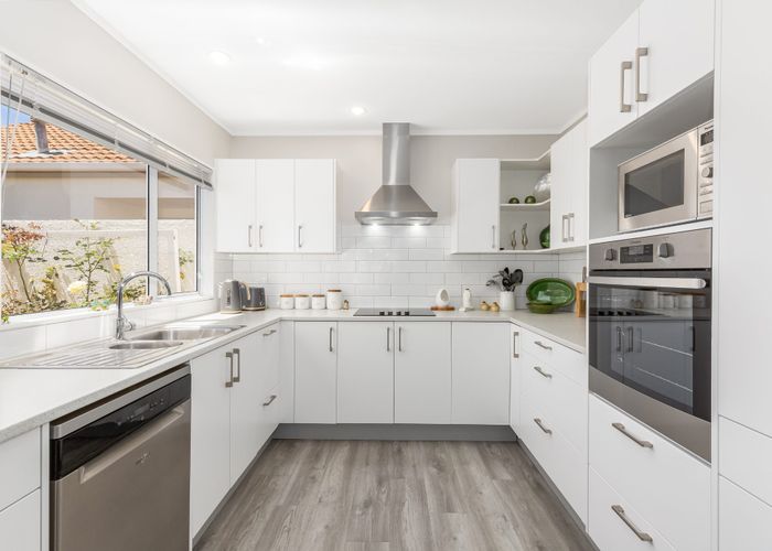  at 3 Lakeside Villas, WHITBY, PORIRUA