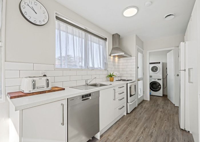  at 21 Besant Place, Avondale, Christchurch City, Canterbury