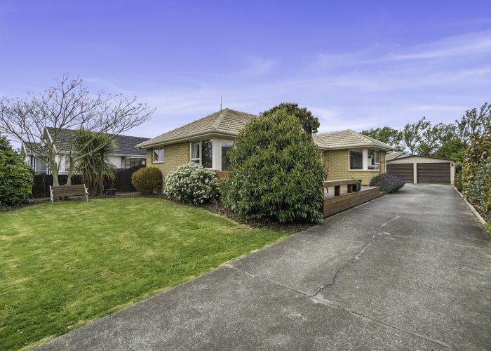  at 82 Farquhars Road, Redwood, Christchurch City, Canterbury