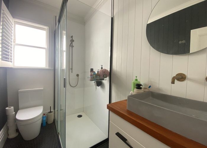  at 247  Tinakori Road, Thorndon, Wellington, Wellington