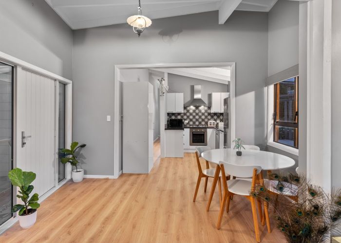 at 48 Campbell Avenue, Paraparaumu