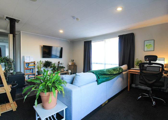  at 32 Owhiti Street, Titahi Bay, Porirua