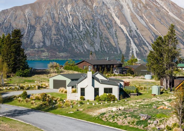  at 3 DOBSON LANE, Lake Ōhau, LAKE OHAU