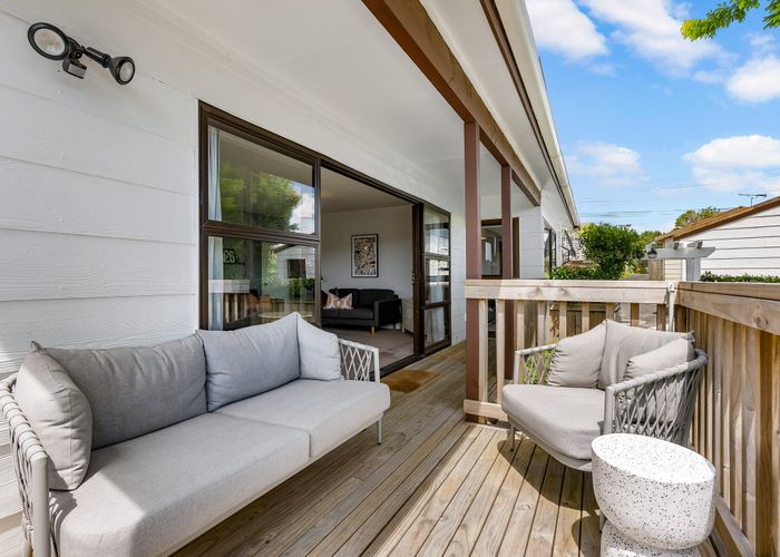  at 3/141 Verbena Road, Birkdale, Auckland