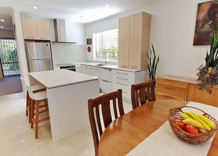  at 14 Arthur Rolfe Lane, Swanson, Waitakere City, Auckland