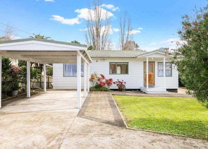  at 142a Lynwood Road, New Lynn, Waitakere City, Auckland